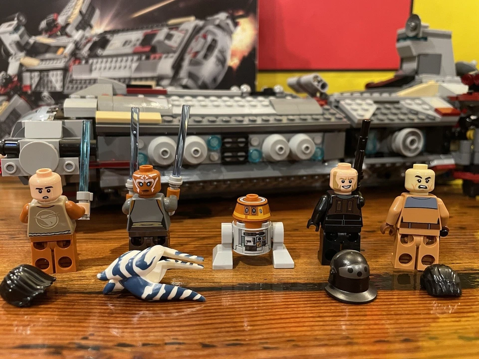 LEGO Star Wars 75158 Fragata de Combate Rebelde 100% COMPLETA con Instrucciones, Retirada Foto 3 de 4