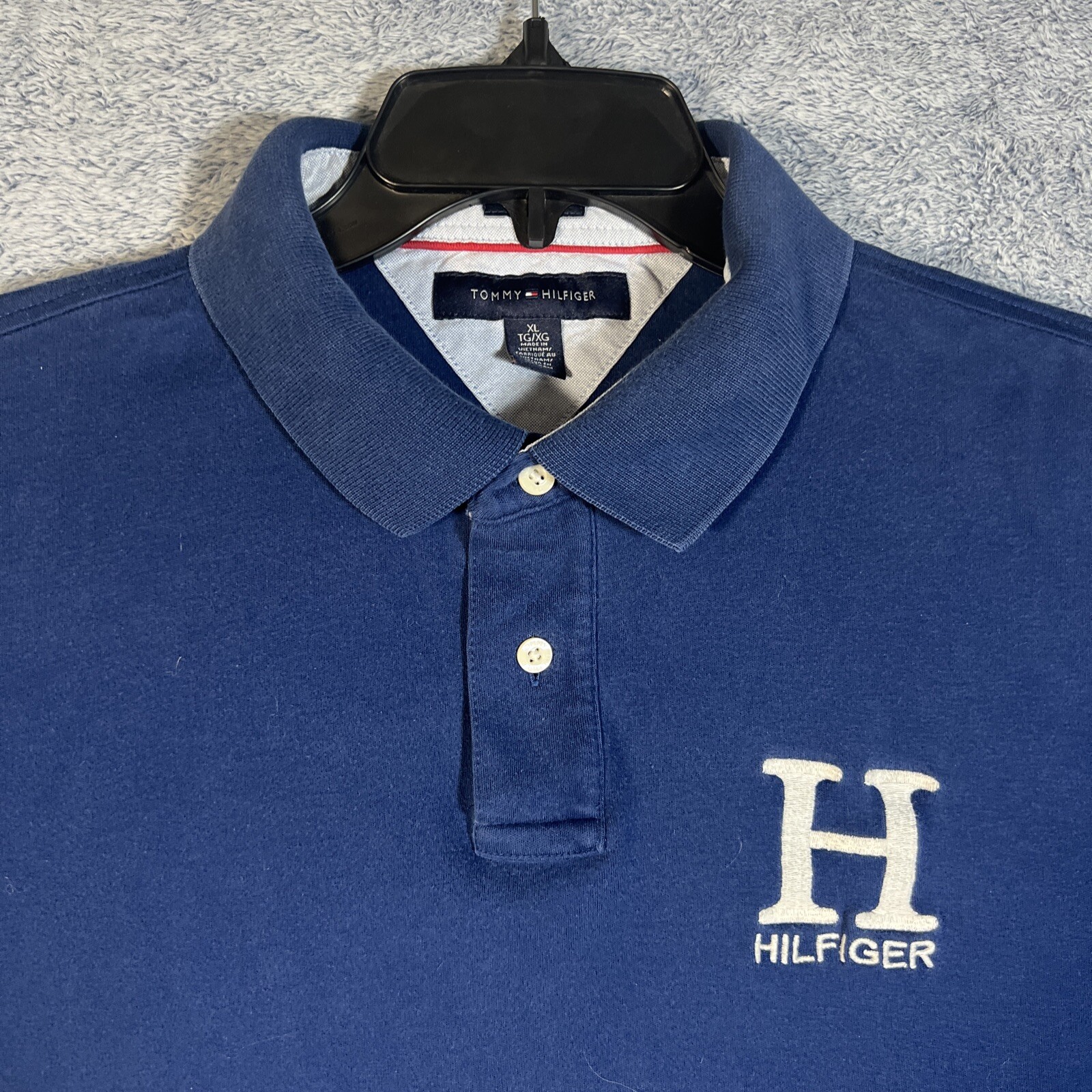 Tommy Hilfiger Vintage Navy Polo with Large "H"Logo Slim Fit Sz XL Short Sleeve thumbnail 2