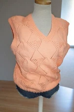 Vintage Peach Diamond Knit Sleeveless Sweater Vest Handmade Look – Cottagecore S