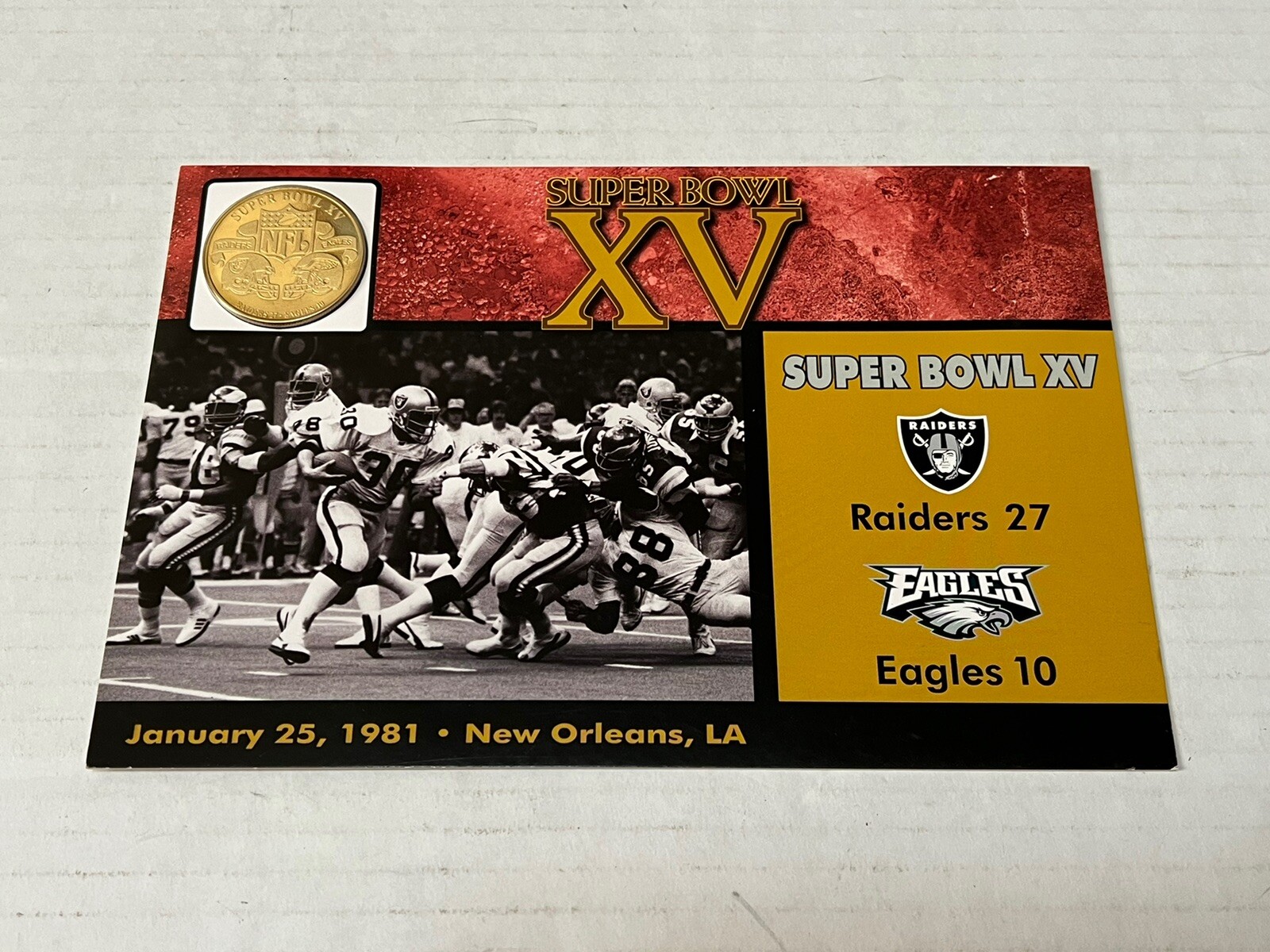Danbury Mint NFL Super Bowl 15 XV Coin Raiders vs Eagles 1981 (Great Condition)