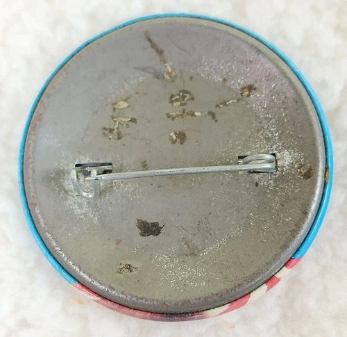 Vintage Michael Jackson Thriller & 1980s Pinbacks, King of Pop Collectible - Picture 3 of 6