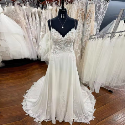 Charming Chiffon Wedding Dresses Appliques Spaghetti Straps Bridal Gowns