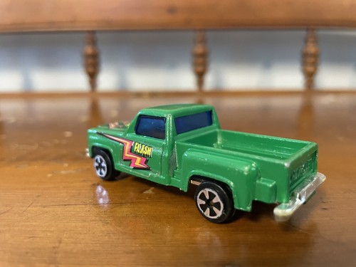 Vintage Yatming 1973-80 Chevrolet Stepside Diecast Pickup Truck Flash Tampo - Picture 4 of 10