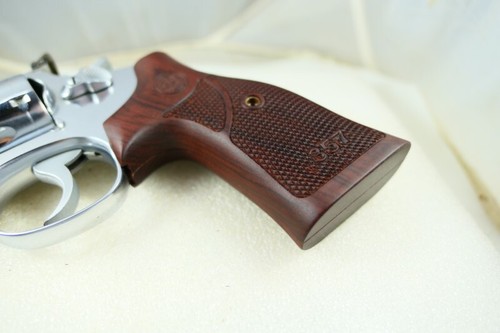 smith and wesson Grips,s&w grips,K/L Frame,Revolver grips,Square butt /Round but - Picture 4 of 6