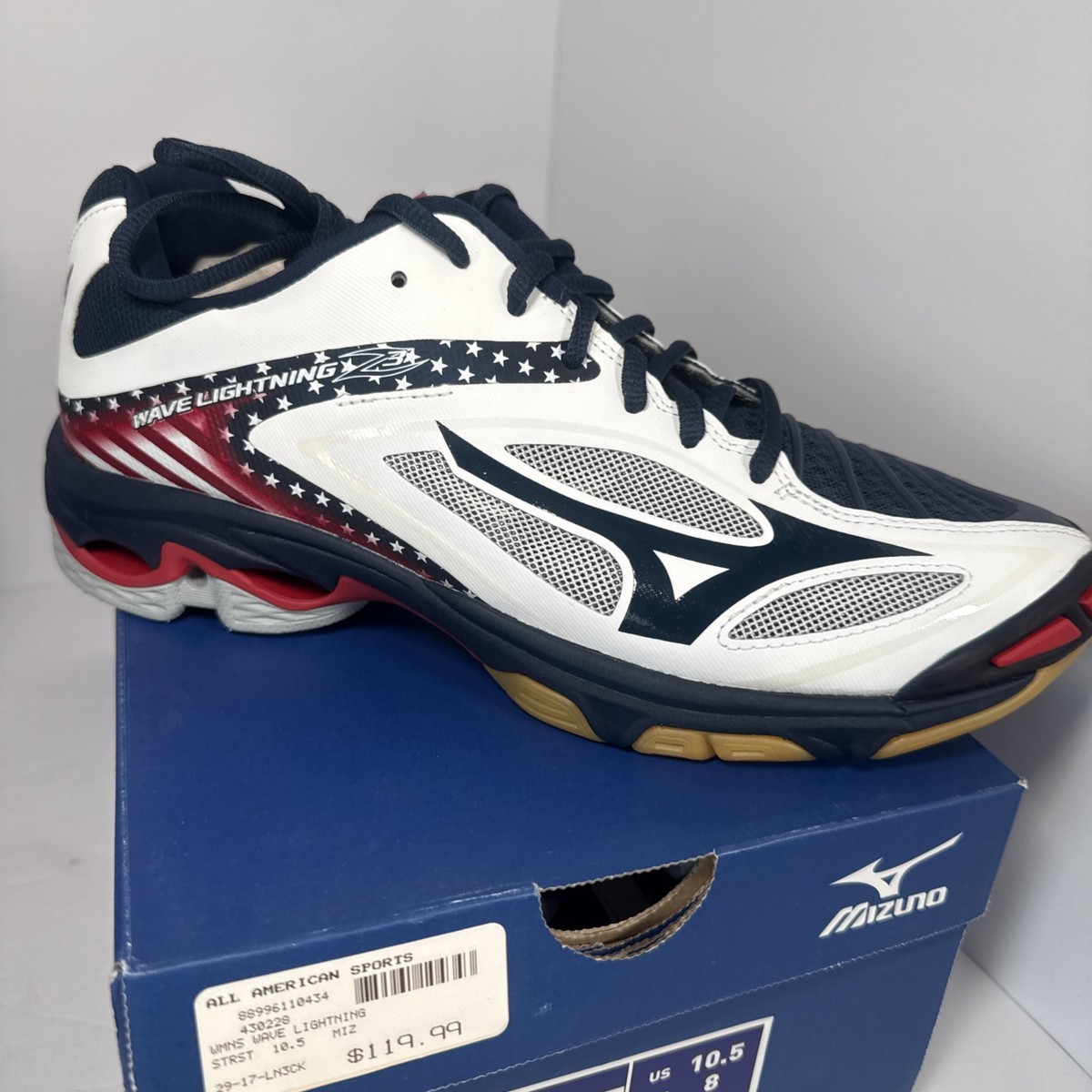Mizuno Wave Lightning Z3 バレーボールシューズ 26cm Mizuno Wave Lightning Z3 Womens 10.5 Volleyball shoes White Black