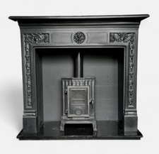 LARGE VICTORIAN EDWARDIAN STYLE CAST IRON FIREPLACE / FIRE / WOODBURNER SURROUND