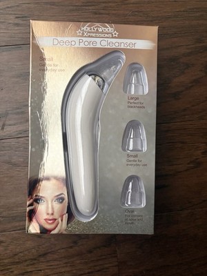 Hollywood Expressions Deep Pore Face Cleanser Vacuum W/ 4 Attachments NIB