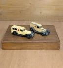 Vintage Dinky Toys Daimler Ambulance 30F ~ Red Cross ~ Cream / Black ~ 1946 - 48