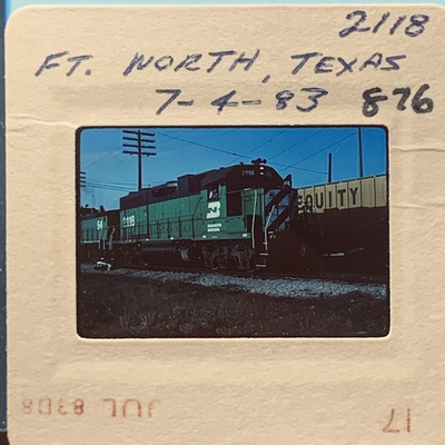 #ad Vintage 35mm Color Slide Burlington Northern Train 2118 Fort Worth Texas 1983 $7.99