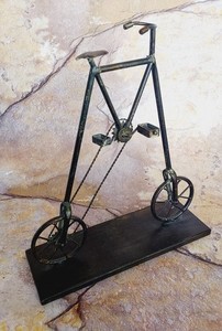Vintage Metal Bicycle Art Decor 12" tall 10.5" wide with Moveable Parts
