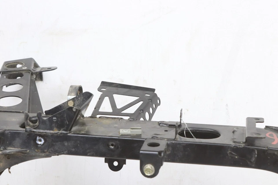 Can-Am Outlander 400 MAX 05 Frame 705201185 Paperwork CT 52166 Foto 3 de 4