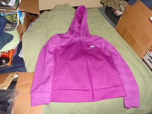 purple hoody, m(7/8) champion, duo dry