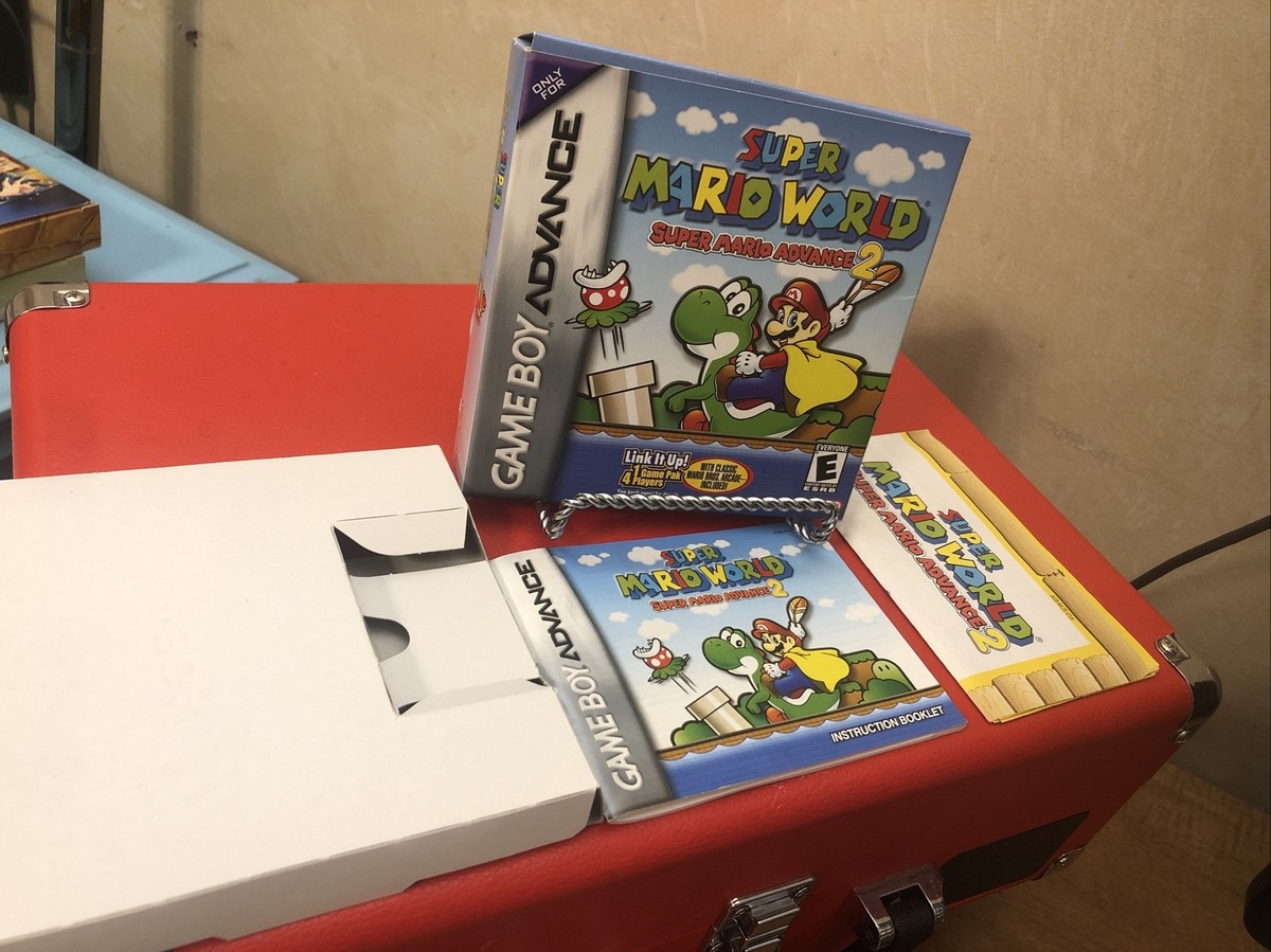 Super Mario World Gameboy Advance box manual and map **no game