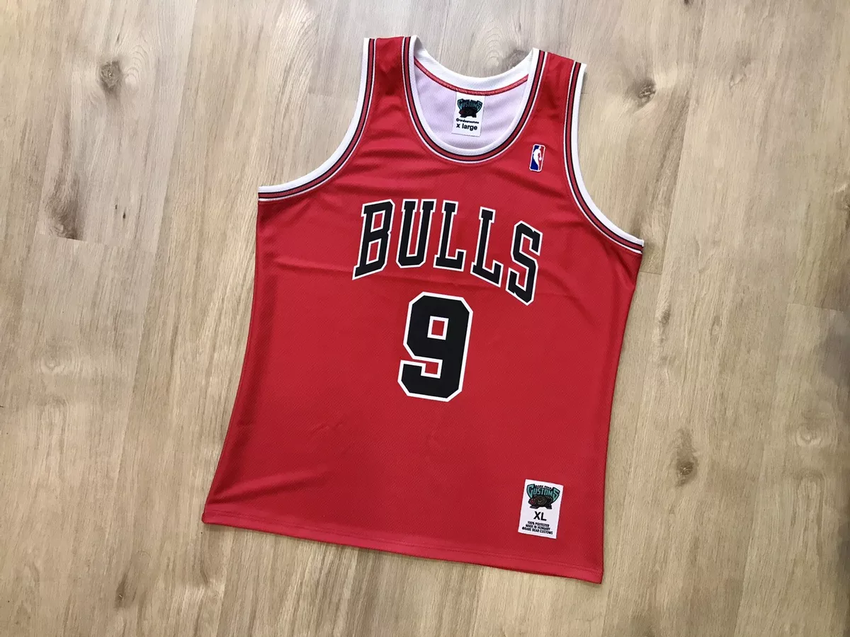 Custom Bulls Jersey 