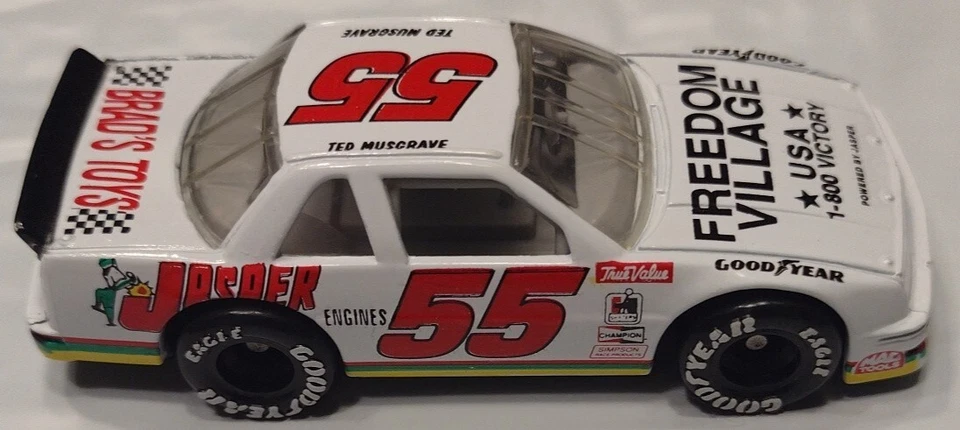 1992 Matchbox Super Stars Ted Musgrave #55 Jasper Engines 1:66 Chevy Lumina Rare - Image 4 of 4