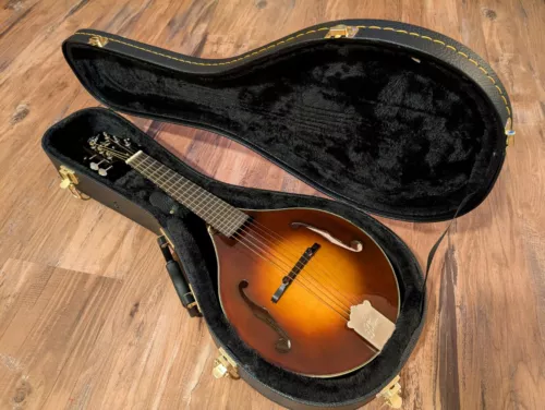 Gibson M-6 Mandolin Mandotar 6 String Early 2000's Antique Sunburst RARE W/HSC