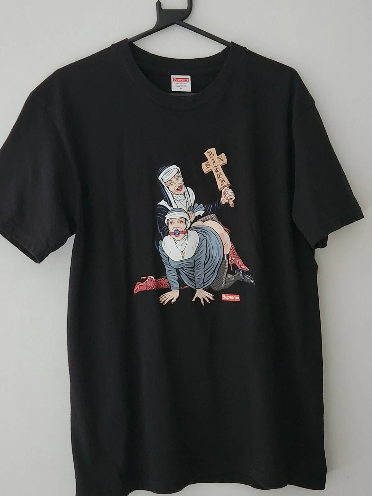 T shirt noir FW22 Supreme Nuns M moyen illustration originale par Sean Cliver