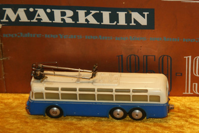 Eheim/Brawa O-Bus, Trolley-Bus, 3-Achser, blau, generalüberholt
