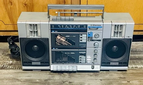 Vintage Emerson CTR 949 AM FM Stereo Radio Dual Cassette Player Boombox READ!!!!