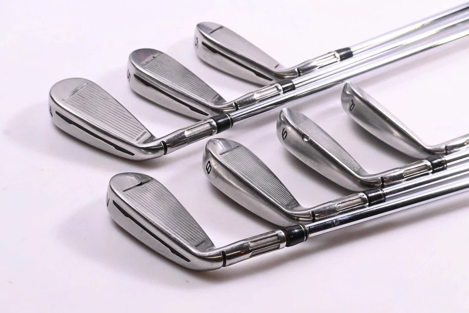 Taylormade M2 2017 Eisen / 4-PW / Regular Flex Reax 88 Schäfte - Bild 4 von 4