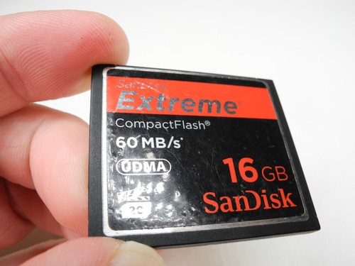 (DENTED) SanDisk Extreme 16GB 60MB/s UDMA CF Compact Flash Camera Memory Card - Picture 6 of 10