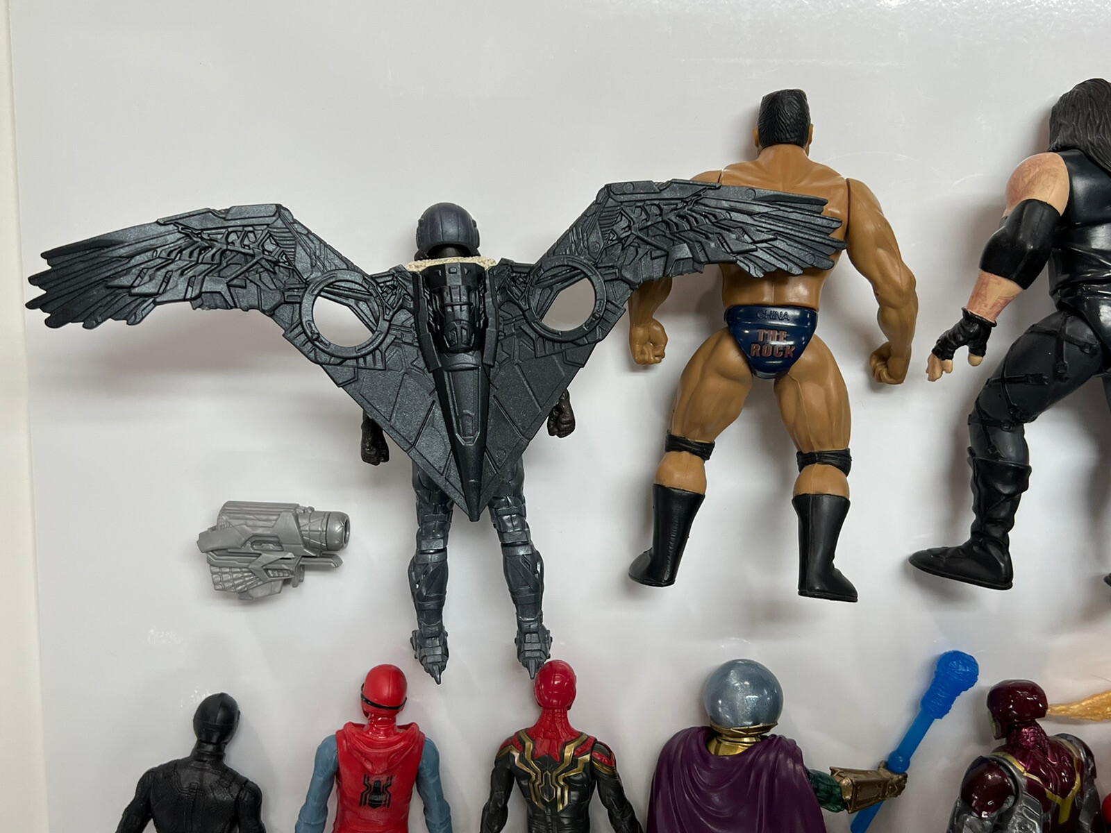 MARVEL HASBRO JAKKS Action Figure Lot SPIDER-MAN MYSTERIO IRON MAN THE ROCK ++++