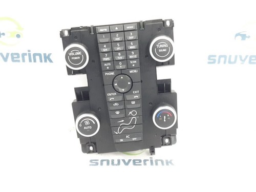 Panneau De Commande Central Volvo V50 2006 – Réf. 30672565 – Occasion Fonctionnel – Original