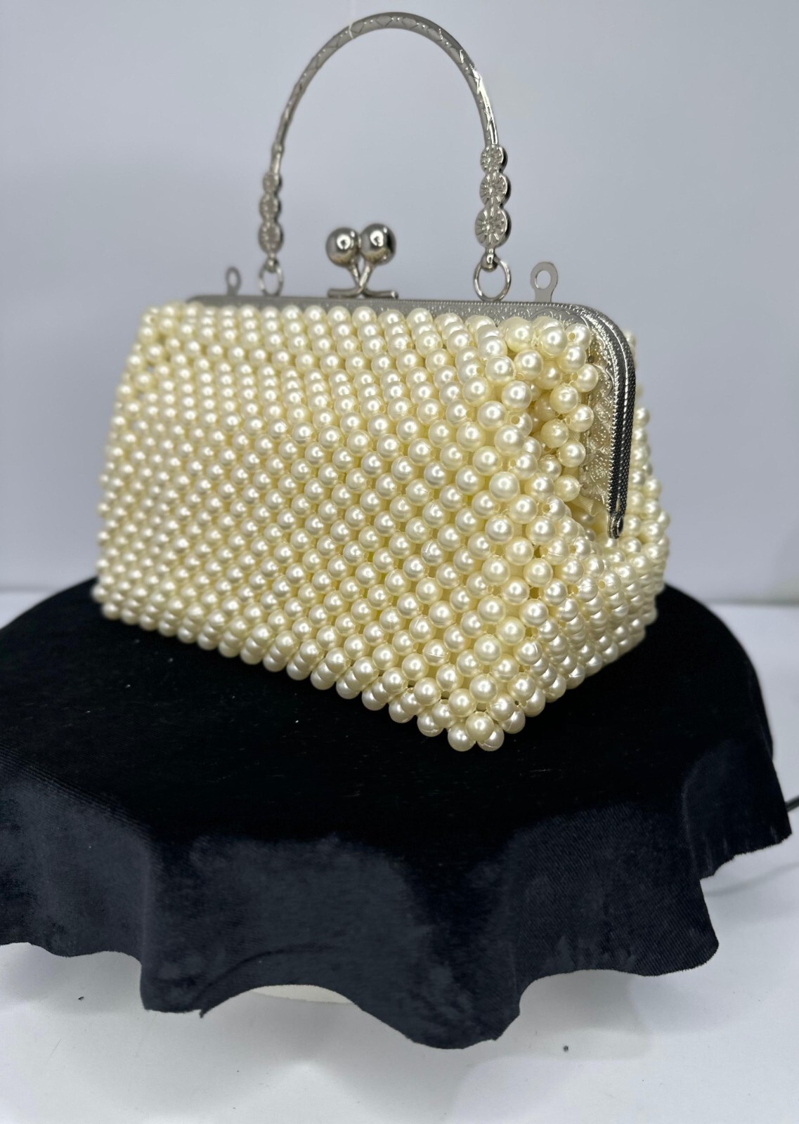 Bolso de mano vintage hecho a mano con cuentas de perlas y cristal - Elegante bolso sin asas de novia y fiesta
