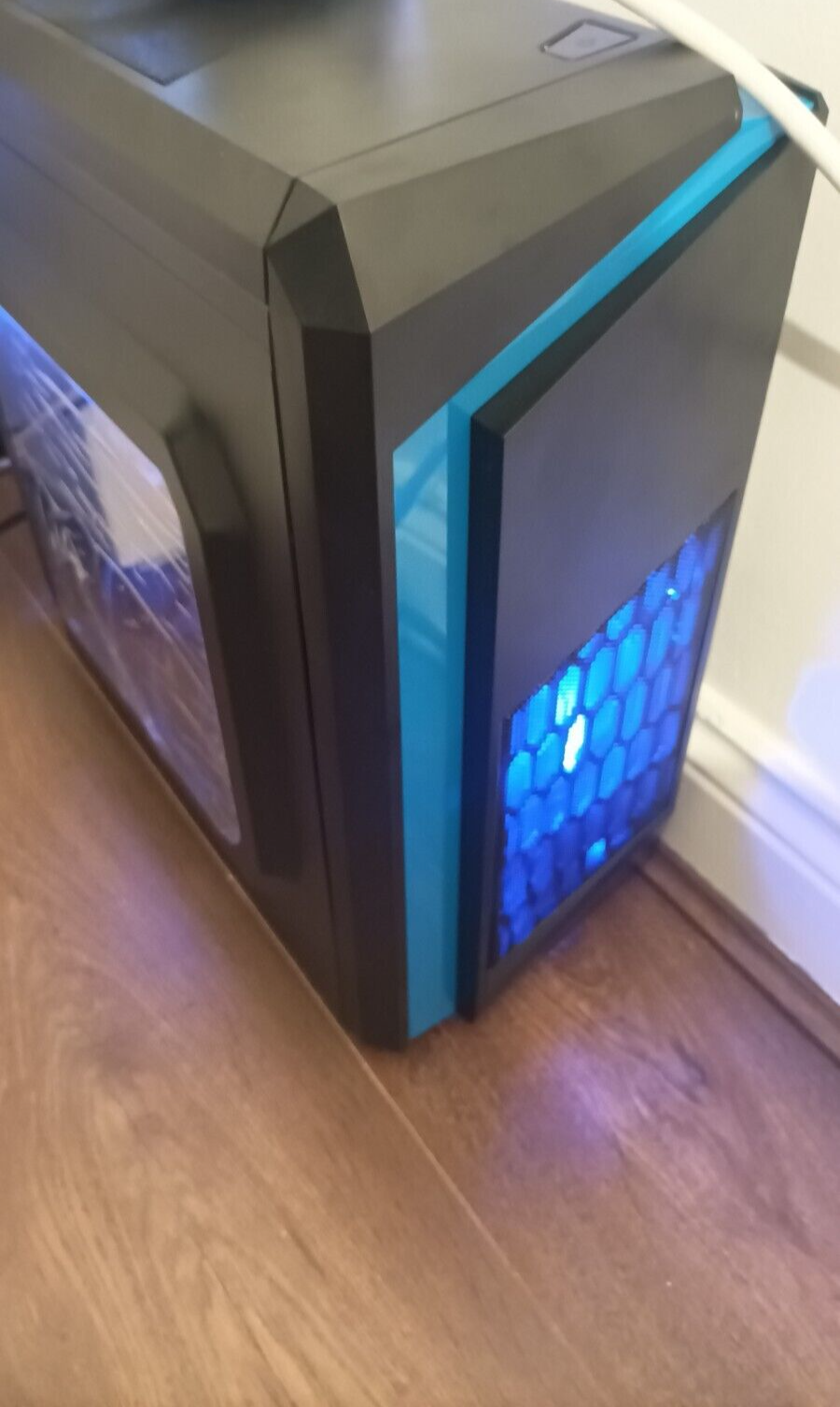 Picture 4 of 5