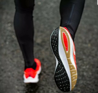 size 14 running trainers