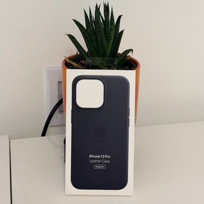 New Apple iPhone 13 Pro Leather MagSafe Case Midnight MM1H3ZM/A
