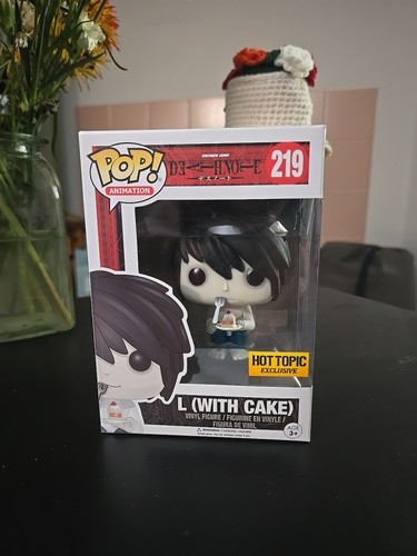 Funko Pop 219 – L With Cake (Death Note), Neuf
