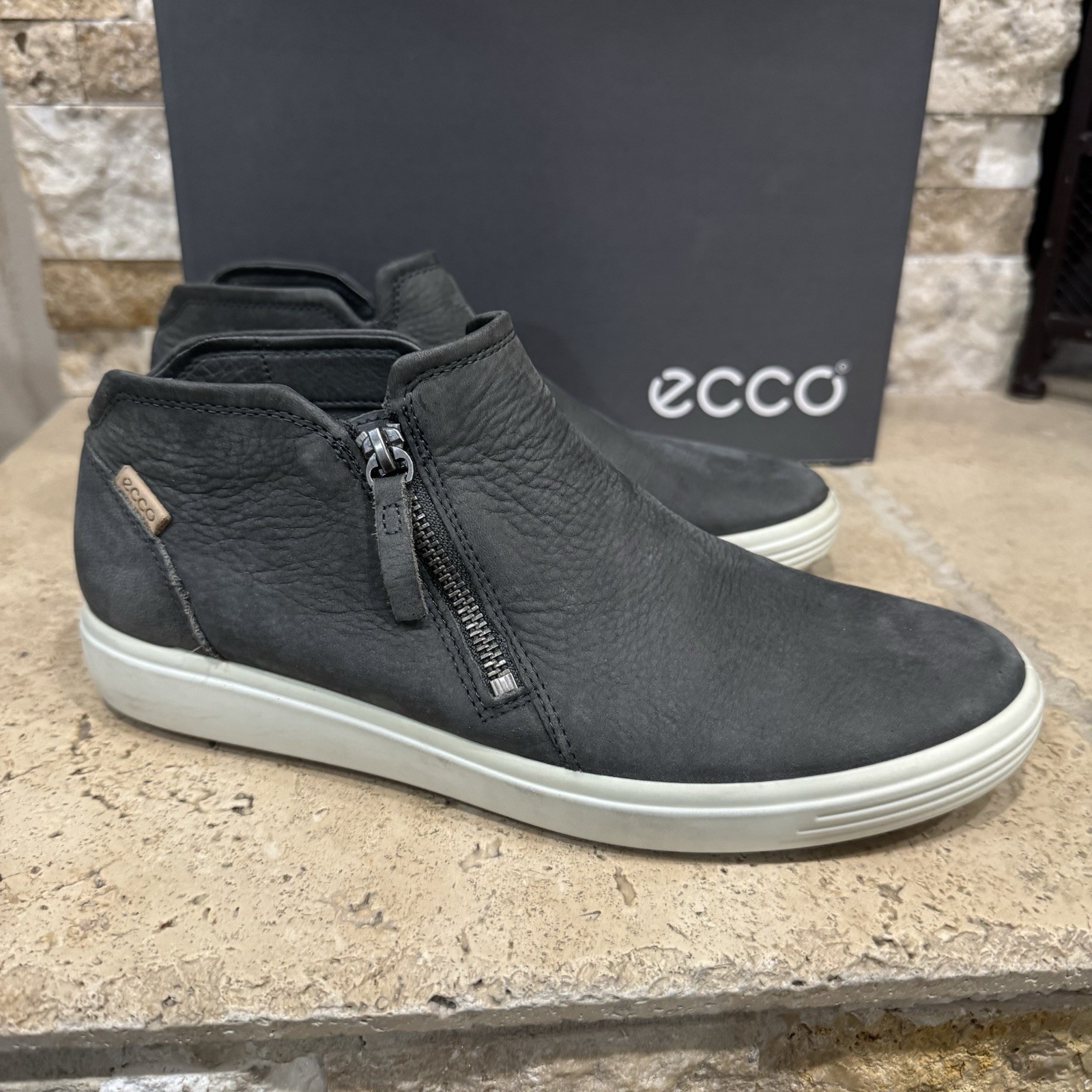 ECCO Soft 7 Low Cut Booties Dark Gray Nubuck Leather Women's Sz 40 EU (US 9-9.5) image 5