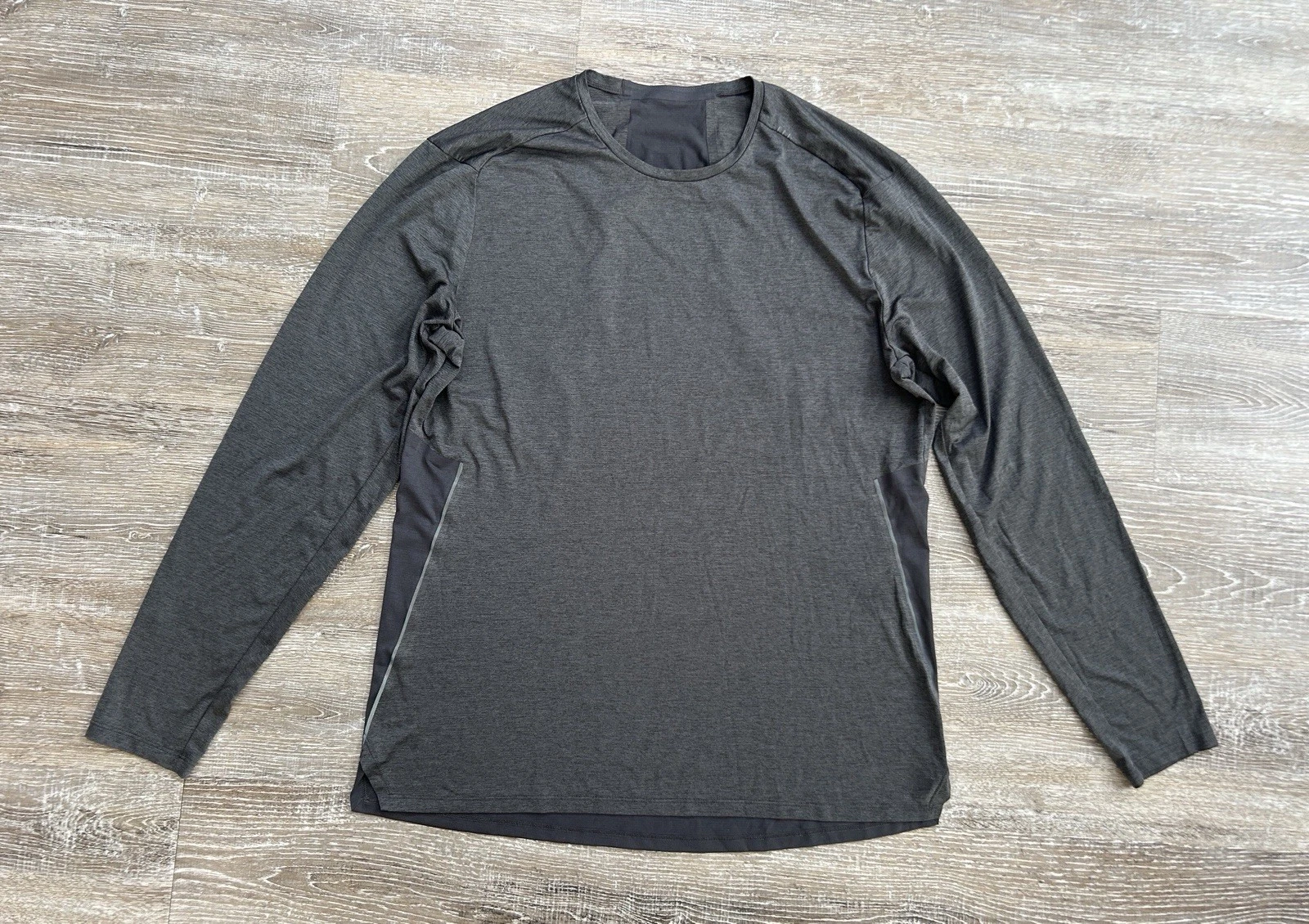 Lululemon Fast and Free Long Sleeve Shirt Mens XL Reflective Performance Mens