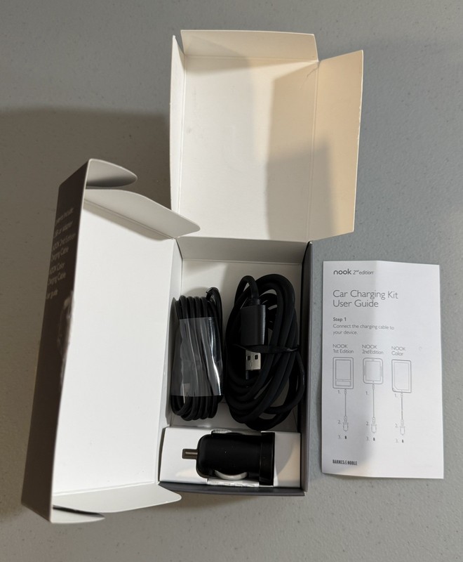 Barnes & Noble 2011 Car Charging Kit for Nook 1st & 2nd Edition & Nook Color