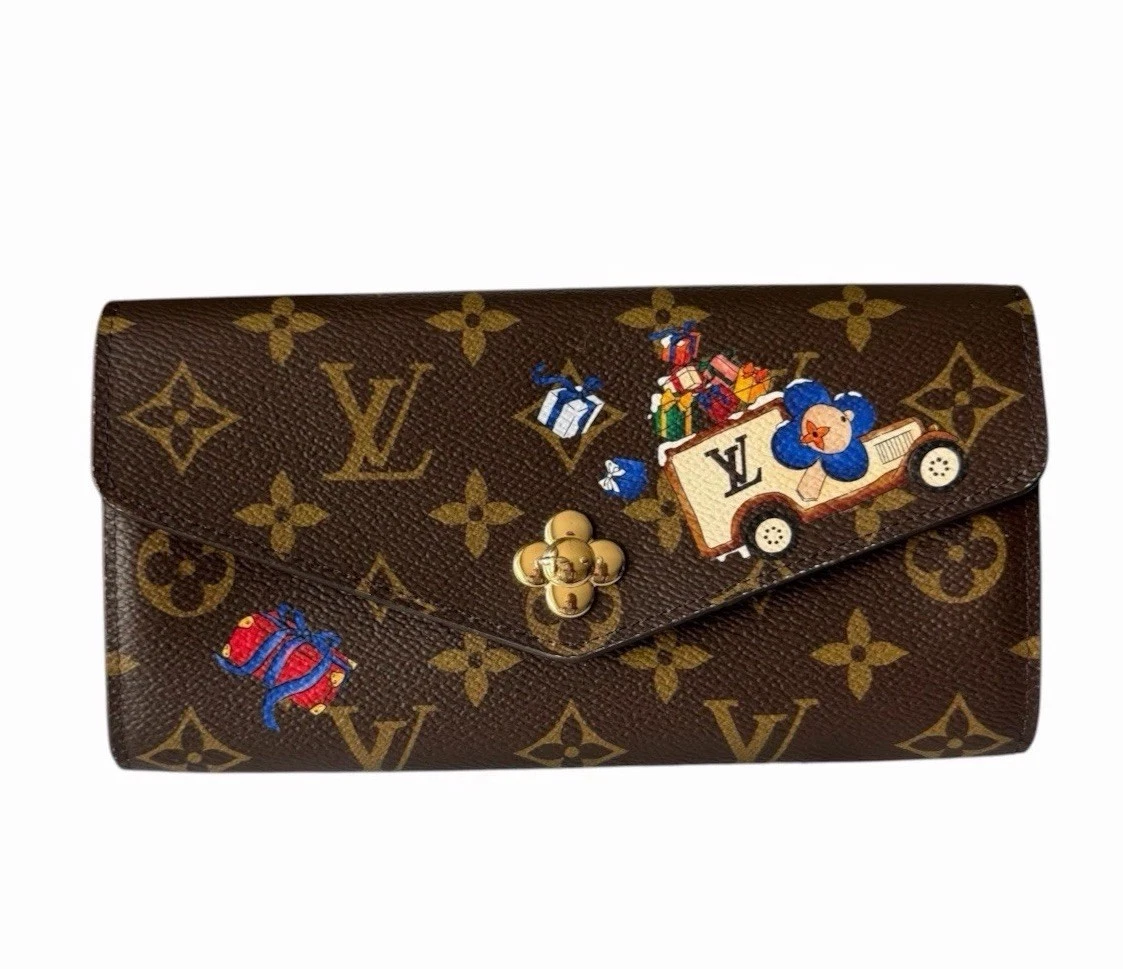 LOUIS VUITTON モノグラム ケース 2019年 クリスマス Louis Vuitton Christmas Wallets for Women for sale - eBay