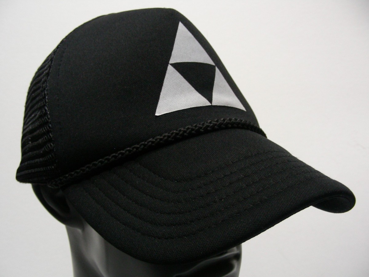 TRIANGLES LOGO - BLACK - 100% POLYESTER - ADJUSTABLE SNAPBACK BALL