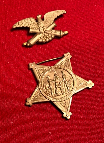 CIVIL WAR GAR VETERANS' MEMBERSHIP MEDALS, EAGLE AND STAR