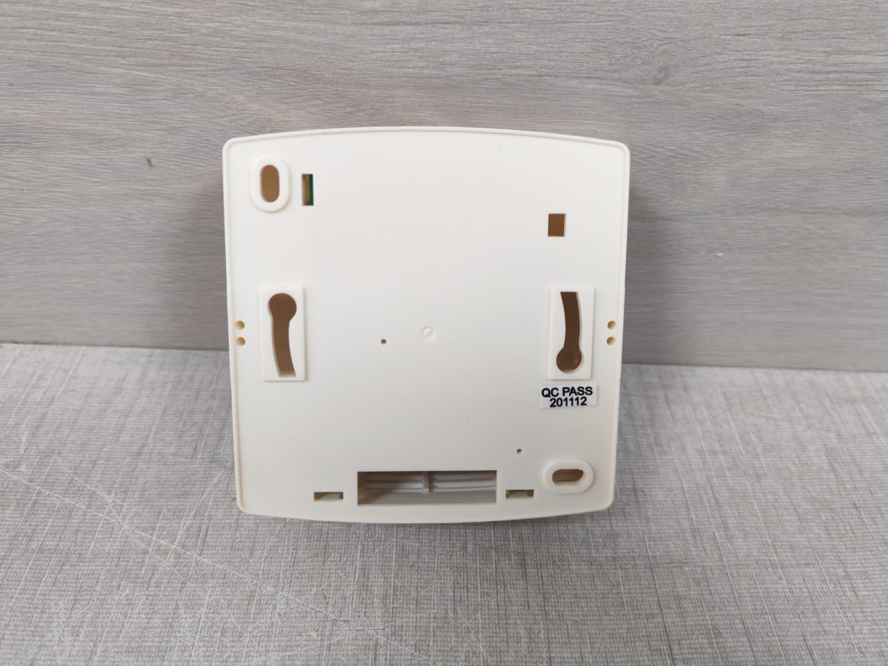 Johnson Controls ET12 Johnson Controls ET12 Thermostat 24Vac 10