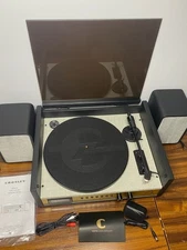 Crosley CR7017B-BK Coda 3-Speed Bluetooth Turntable and FM Radio Shelf System