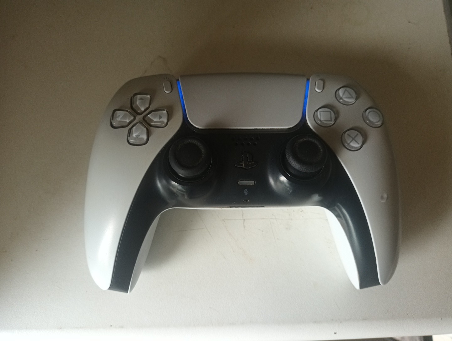 Picture 1 of 3