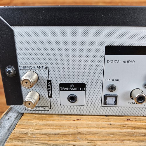LG RC897T DVD VCR Combo Player Recorder Dubbing VHS 1080p Includes Remote - Picture 16 of 24