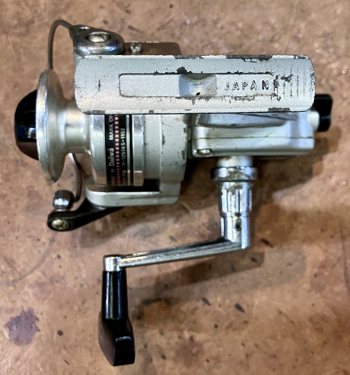 Vintage Daiwa 130X • Spinning Fishing Reel • Nice Condition