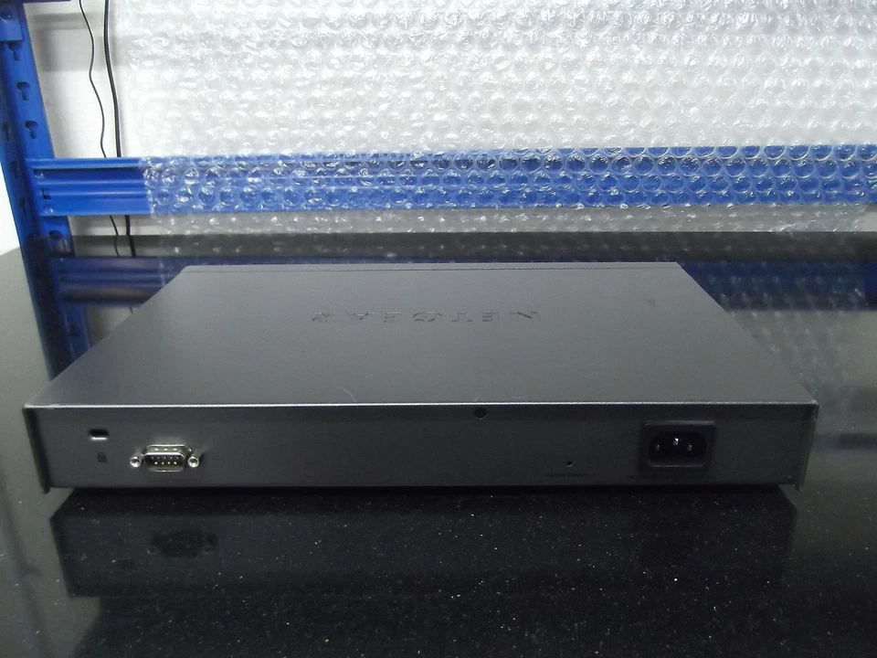 NETGEAR ProSAFE WMS5316 Wireless Management System - Image 3 of 4