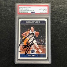2017-18 NBA Hoops #223 Tyus Jones Signed Card AUTO PSA Slabbed Minnesota Timberw