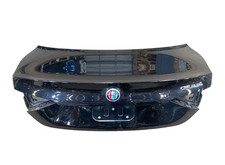 17 18 19 Alfa Romeo Giulia Rear Trunk Deck Lid Shell Black Oem A0.62 17 18 19 Alfa Romeo Giulia Rear Trunk Deck Lid Shell Black Oem A0.62