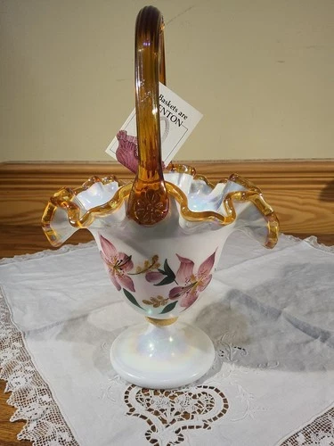 Bill Fenton 50th Anniversary Autumn Gold Crest Iridescent Milk Glass Basket READ