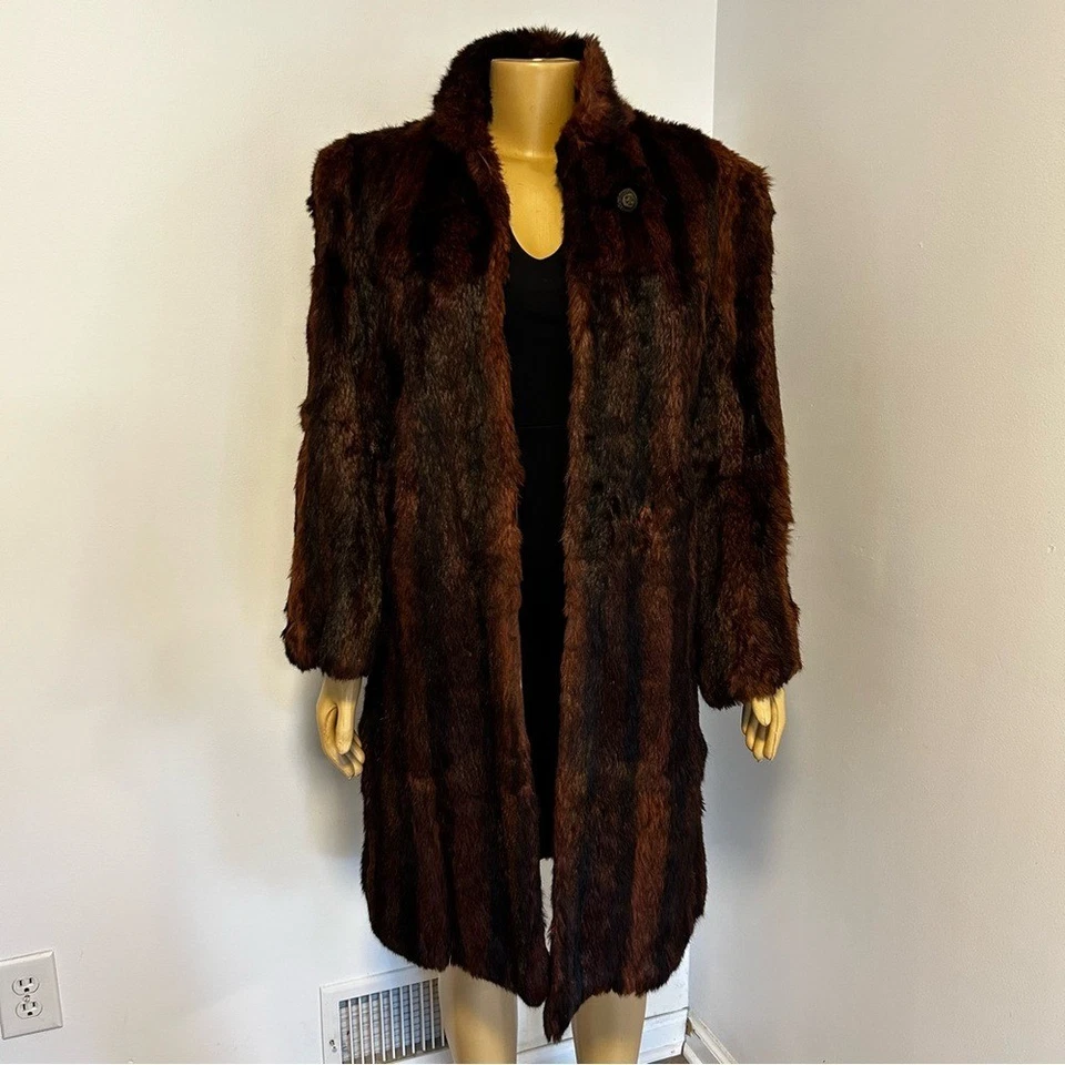 Abrigo vintage de piel a rayas marrón negro talla mediana Foto 4 de 4