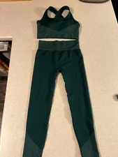 90 degree by Reflex Set Seamless girl Power bra and ankle Leggings Medium Green