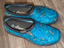 Sloggers Clogs Women’s Size 8 - Blue Swirls - Gardening Waterproof Shoes